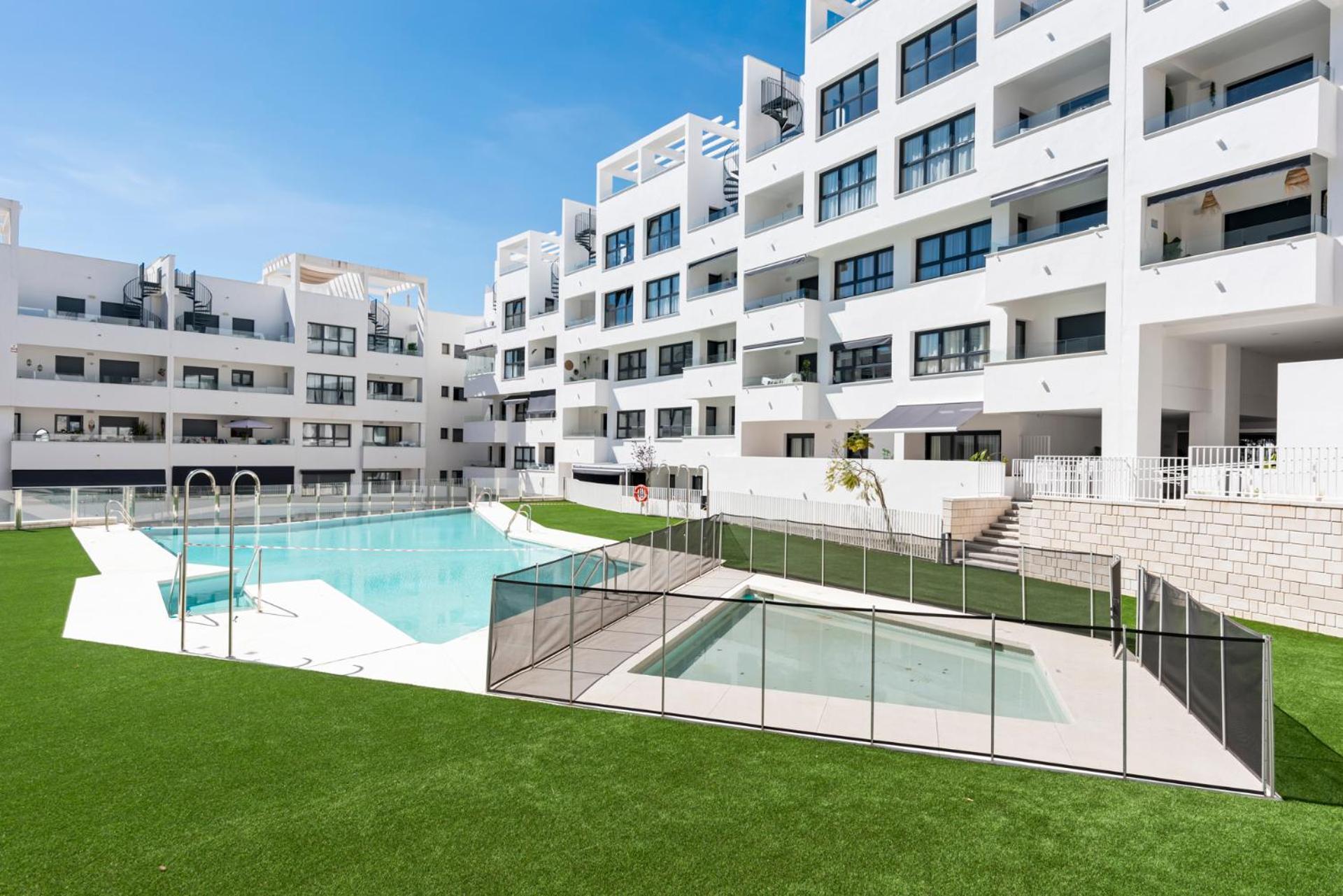 Appartement Beautiful 2-bedroom Near Center And *